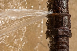 IMPORTANTE FUITE D'EAU suite