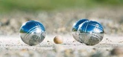 Concours de pétanque